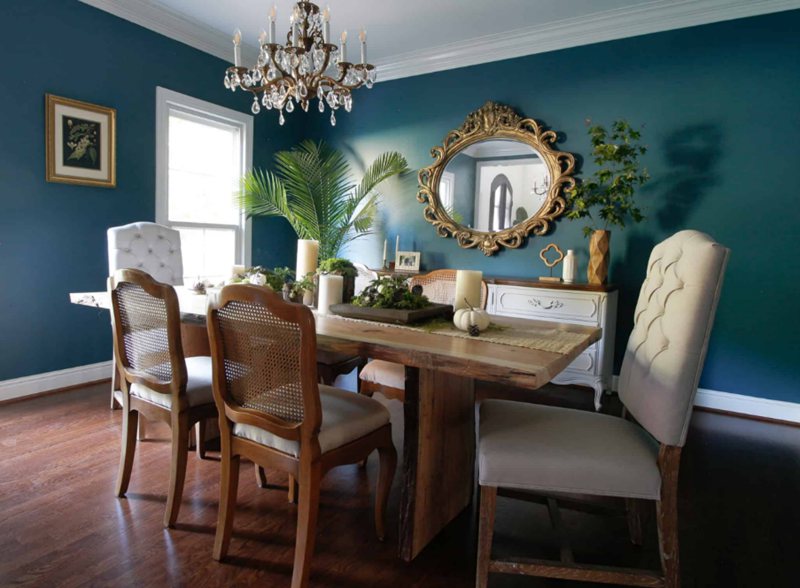 Blue Peacock Dining Room1
