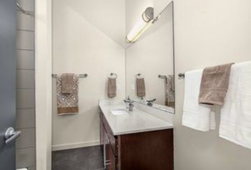 Oyster White Bathrooms2