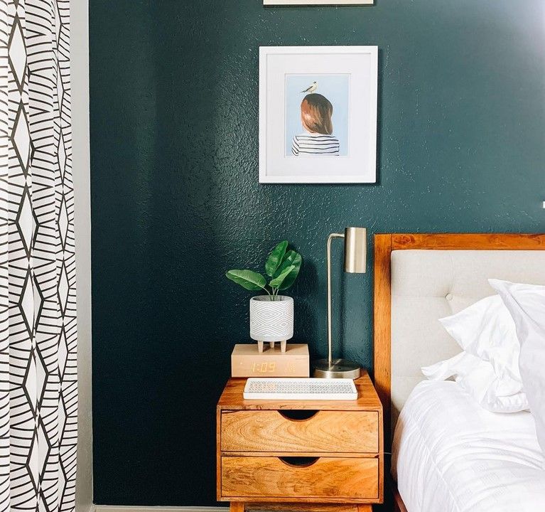 Sherwin Williams Mount Etna on accent walls in bedrooms.02