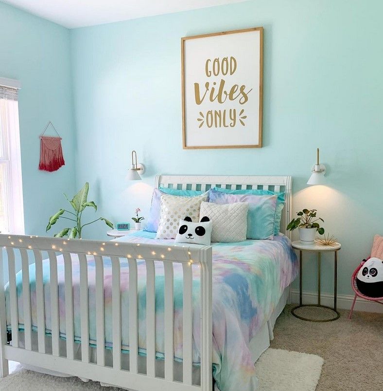 Sherwin Williams Tame Teal looks good in bedroom with abundant light.01