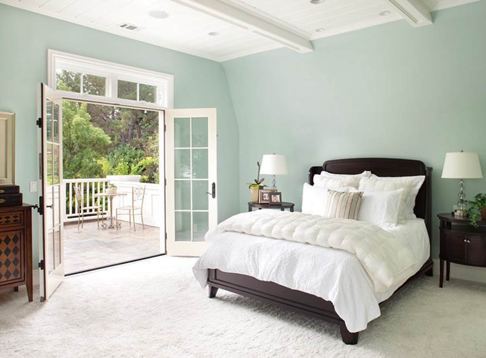 BM Woodlawn Blue in Bedrooms