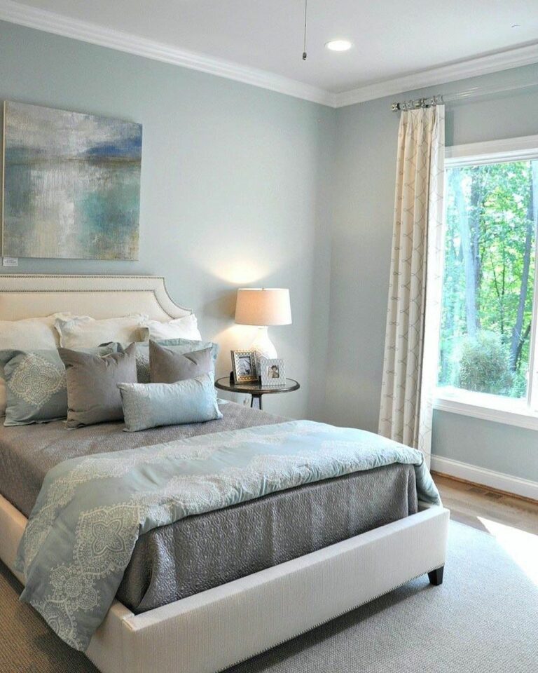 Sherwin Williams Quietude SW 6212 Review & Inspiration